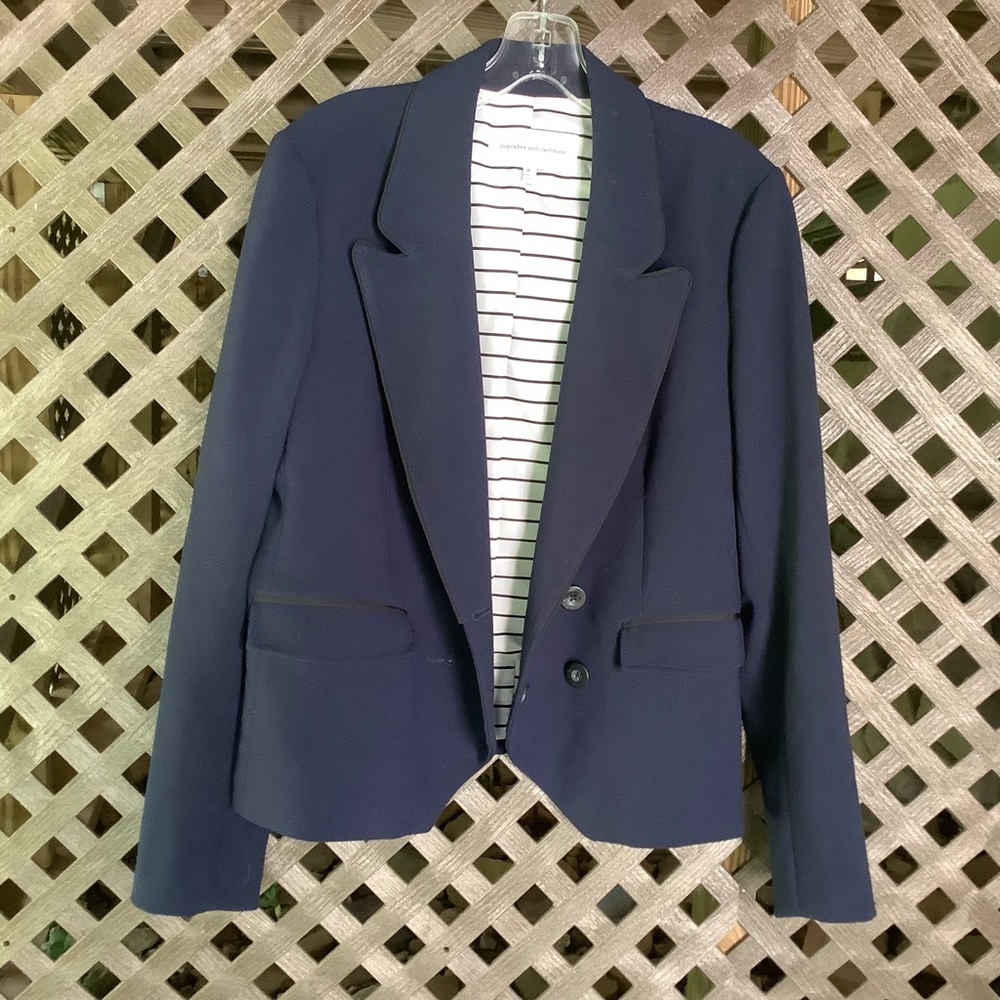 CUPCAKES AND CASHMERE jacket - Picture 9 of 10